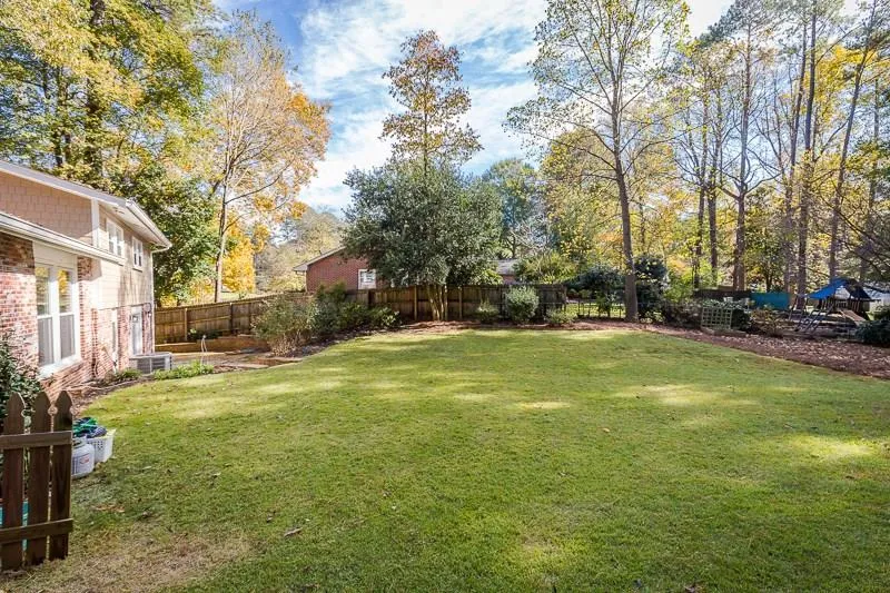 Sandy Springs, Georgia 30328, 3 Bedrooms Bedrooms, ,2 BathroomsBathrooms,Residential,Sold,6117950