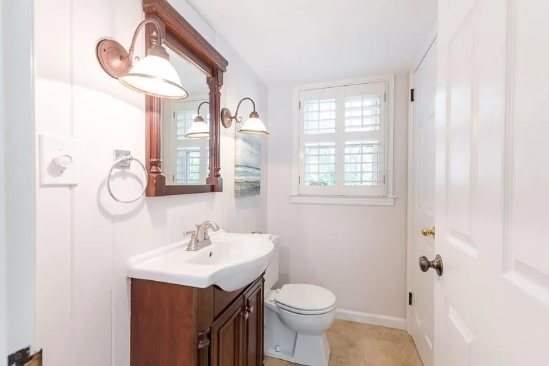 Sandy Springs, Georgia 30328, 3 Bedrooms Bedrooms, ,2 BathroomsBathrooms,Residential,Sold,6117950