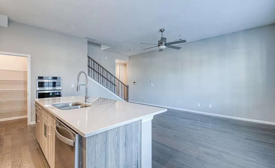 6620 Sterling Drive Unit 680, Sandy Springs, Georgia 30328, 1 Bedroom Bedrooms, ,1 BathroomBathrooms,Residential,Sold,6620 Sterling Drive Unit 680,6651437