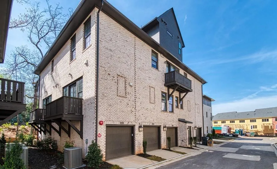 6620 Sterling Drive Unit 680, Sandy Springs, Georgia 30328, 1 Bedroom Bedrooms, ,1 BathroomBathrooms,Residential,Sold,6620 Sterling Drive Unit 680,6651437