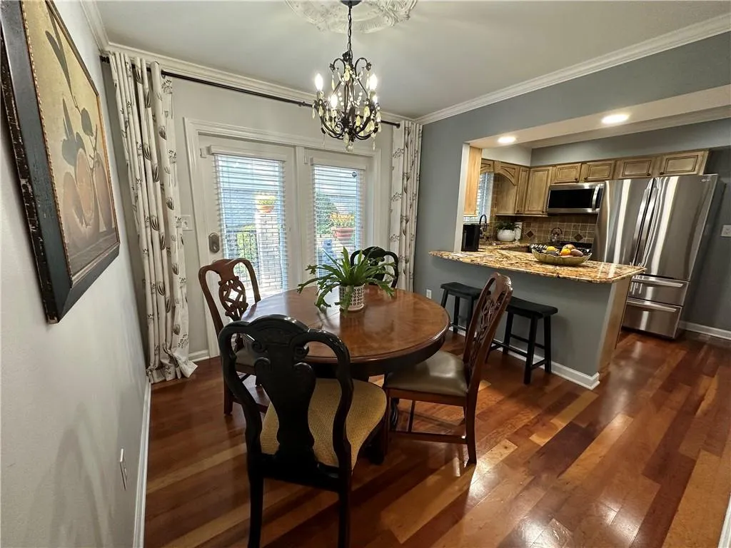 6940 Roswell Road Unit 7a, Atlanta, Georgia 30328, 3 Bedrooms Bedrooms, ,1 BathroomBathrooms,Residential,Sold,6940 Roswell Road Unit 7a,7116378