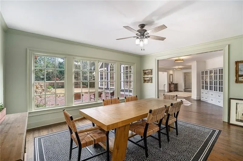 1225 West Wesley Road Nw, Atlanta, Georgia 30327, 5 Bedrooms Bedrooms, ,4 BathroomsBathrooms,Residential,For Sale,1225 West Wesley Road Nw,7649780