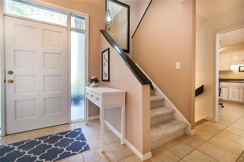 51 Forrest Place, Sandy Springs, Georgia 30328, 3 Bedrooms Bedrooms, ,3 BathroomsBathrooms,Residential,Sold,51 Forrest Place,5684237 51 Forrest Place, Sandy Springs, Georgia 30328, 3 Bedrooms Bedrooms, ,3 BathroomsBathrooms,Residential,Sold,51 Forrest Place,5684237