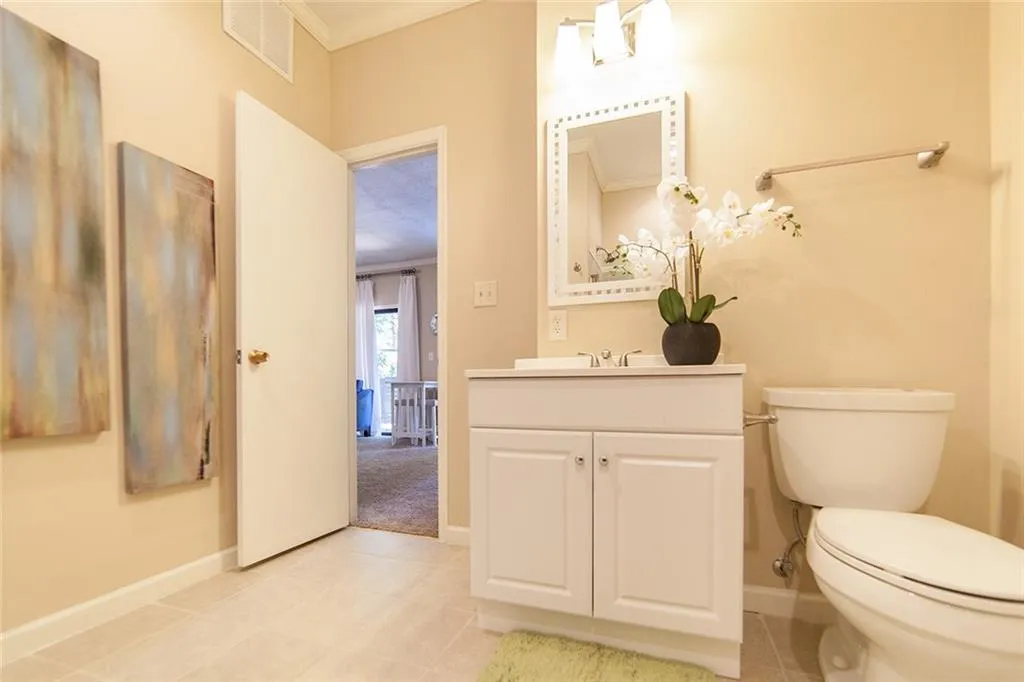 51 Forrest Place, Sandy Springs, Georgia 30328, 3 Bedrooms Bedrooms, ,3 BathroomsBathrooms,Residential,Sold,51 Forrest Place,5684237 51 Forrest Place, Sandy Springs, Georgia 30328, 3 Bedrooms Bedrooms, ,3 BathroomsBathrooms,Residential,Sold,51 Forrest Place,5684237