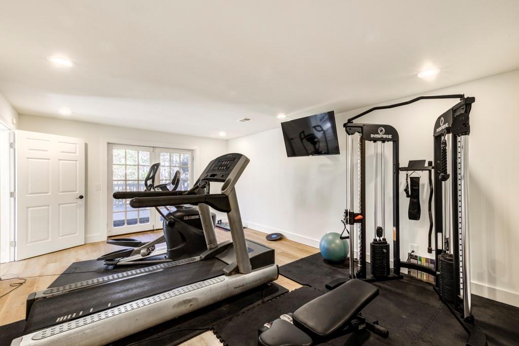 1320 Belmore Way, Sandy Springs, Georgia 30350, 5 Bedrooms Bedrooms, ,4 BathroomsBathrooms,Residential,Sold,1320 Belmore Way,7338989