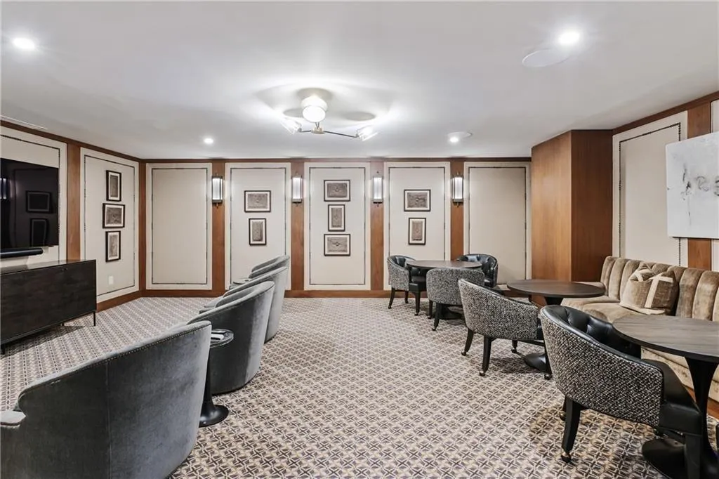 3630 Peachtree Road Ne Unit 3302, Atlanta, Georgia 30326, 3 Bedrooms Bedrooms, ,3 BathroomsBathrooms,Residential,For Sale,3630 Peachtree Road Ne Unit 3302,7542685