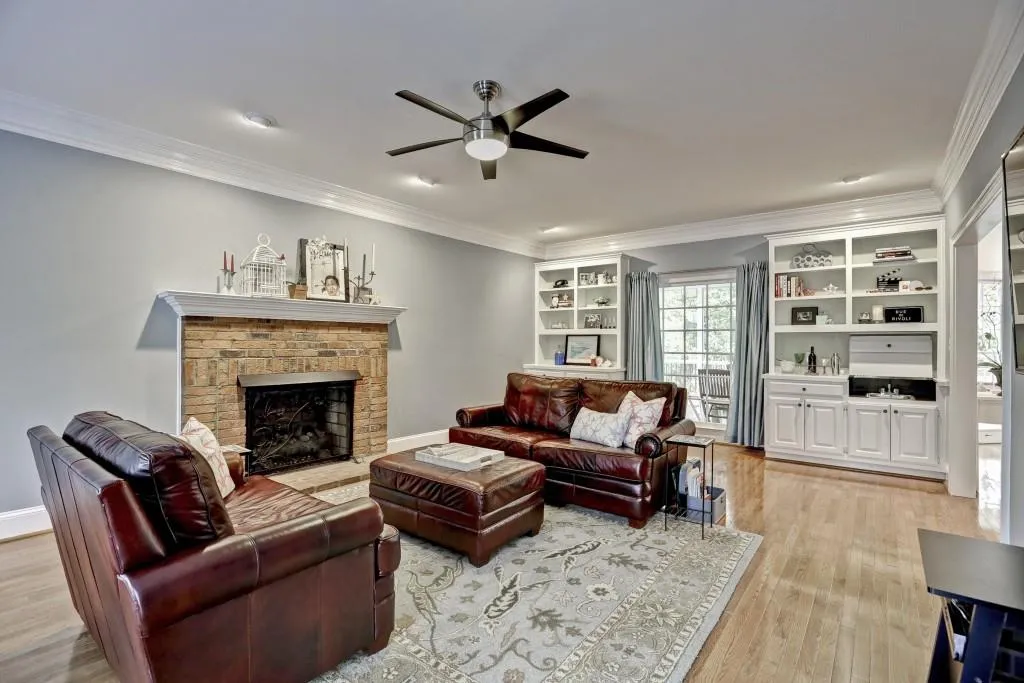 140 Landseer Way, Sandy Springs, Georgia 30350, 5 Bedrooms Bedrooms, ,3 BathroomsBathrooms,Residential,Sold,140 Landseer Way,5526770