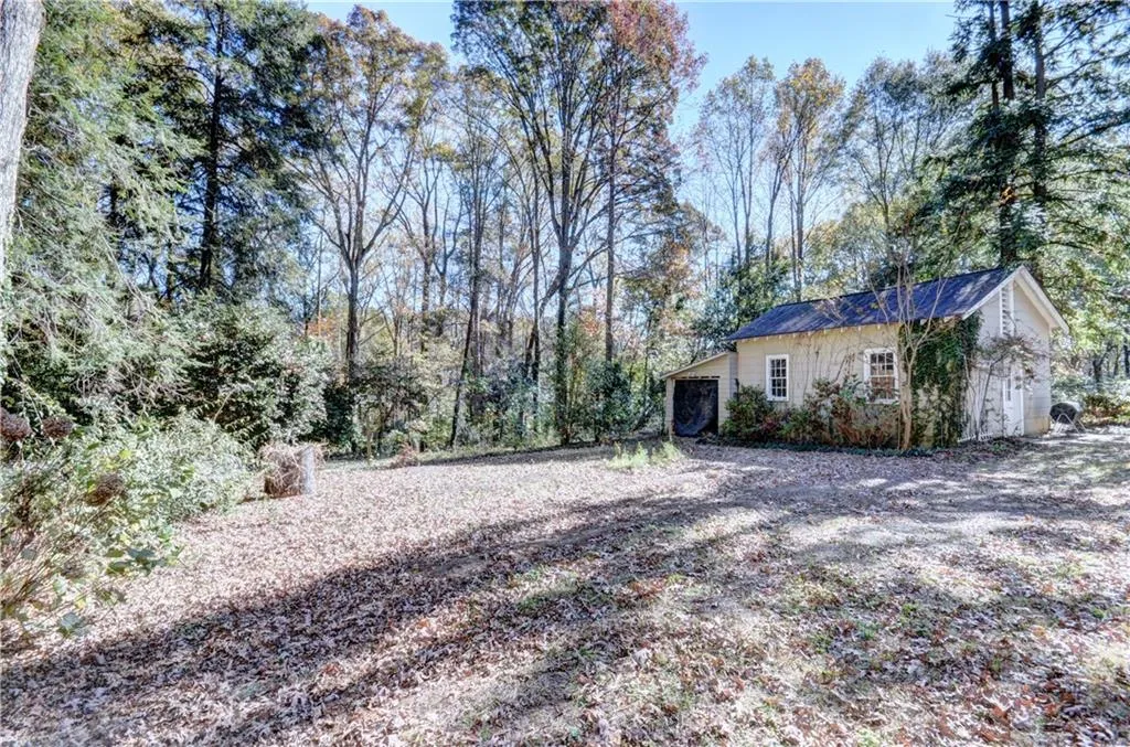 444 Hilderbrand Drive, Sandy Springs, Georgia 30328, 2 Bedrooms Bedrooms, ,1 BathroomBathrooms,Residential,Sold,444 Hilderbrand Drive,6810376