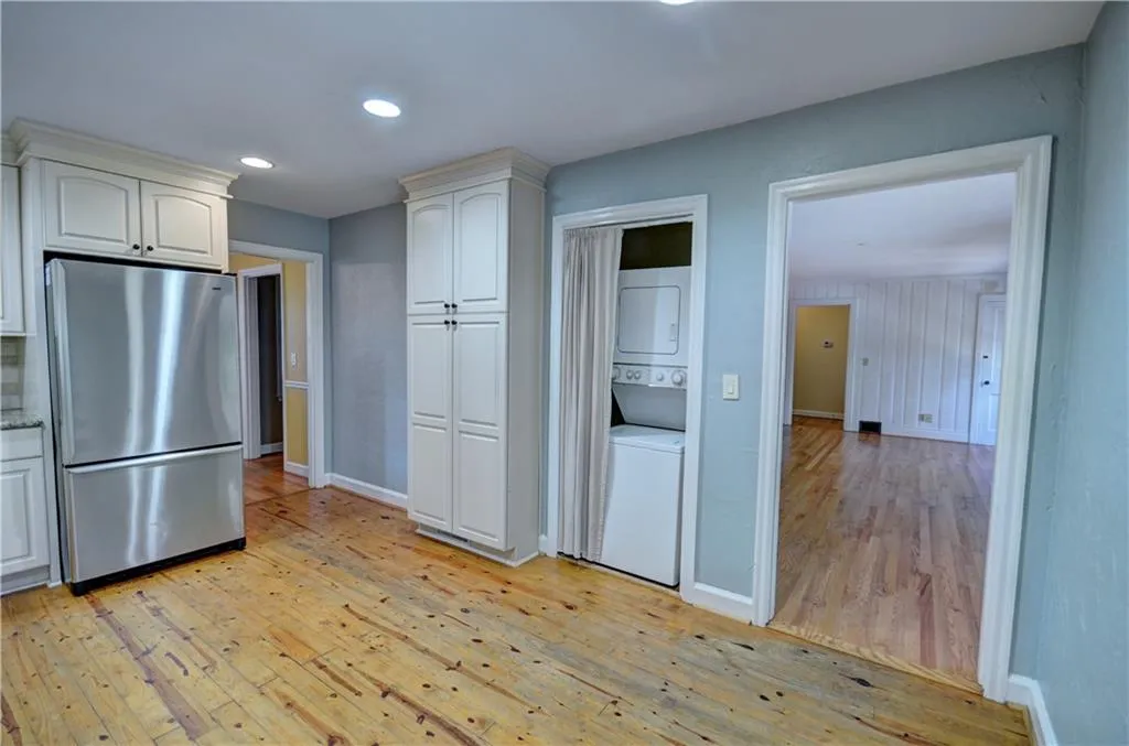 444 Hilderbrand Drive, Sandy Springs, Georgia 30328, 2 Bedrooms Bedrooms, ,1 BathroomBathrooms,Residential,Sold,444 Hilderbrand Drive,6810376