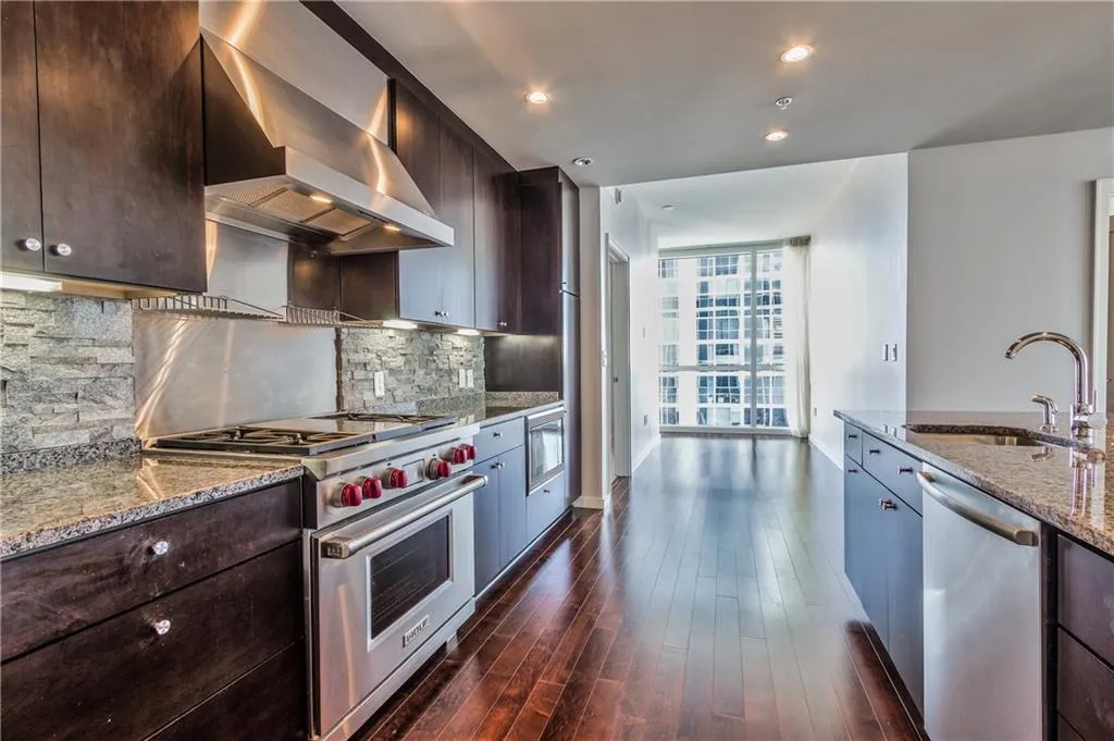 3325 Piedmont Road Ne Unit 1601, Atlanta, Georgia 30305, 3 Bedrooms Bedrooms, ,3 BathroomsBathrooms,Residential,Sold,3325 Piedmont Road Ne Unit 1601,5947976