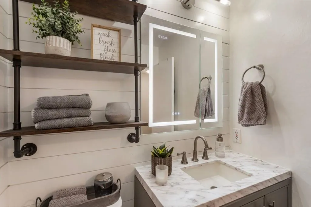 504 River Run Drive, Atlanta, Georgia 30350, 2 Bedrooms Bedrooms, ,1 BathroomBathrooms,Residential,Sold,504 River Run Drive,7580276