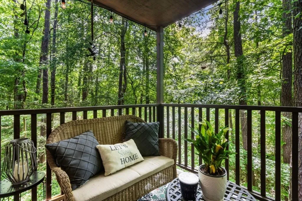 504 River Run Drive, Atlanta, Georgia 30350, 2 Bedrooms Bedrooms, ,1 BathroomBathrooms,Residential,Sold,504 River Run Drive,7580276
