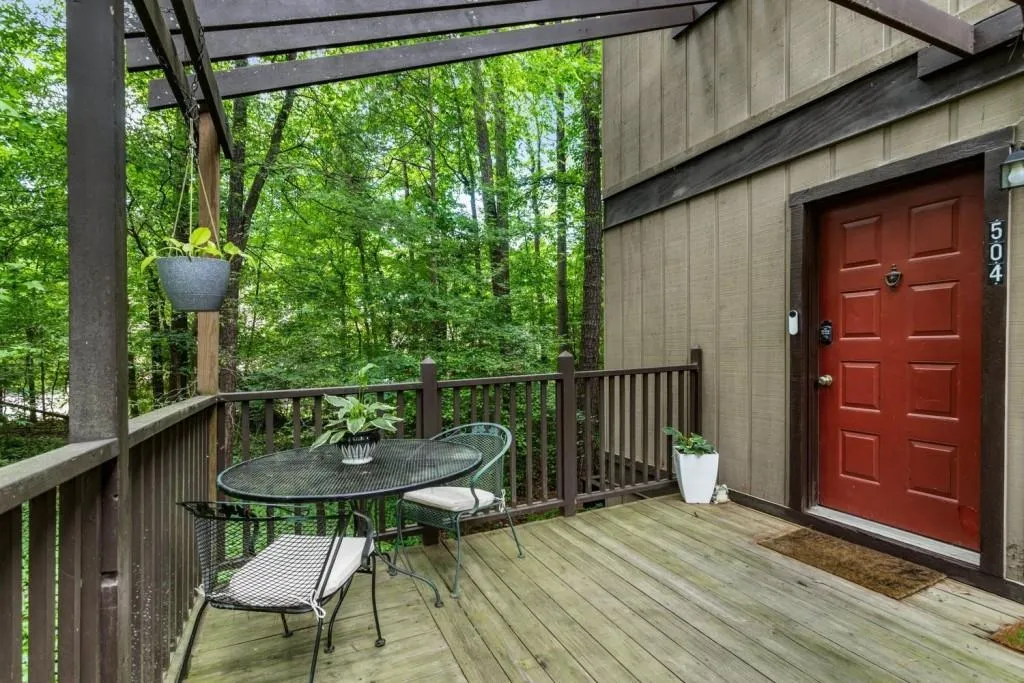 504 River Run Drive, Atlanta, Georgia 30350, 2 Bedrooms Bedrooms, ,1 BathroomBathrooms,Residential,Sold,504 River Run Drive,7580276