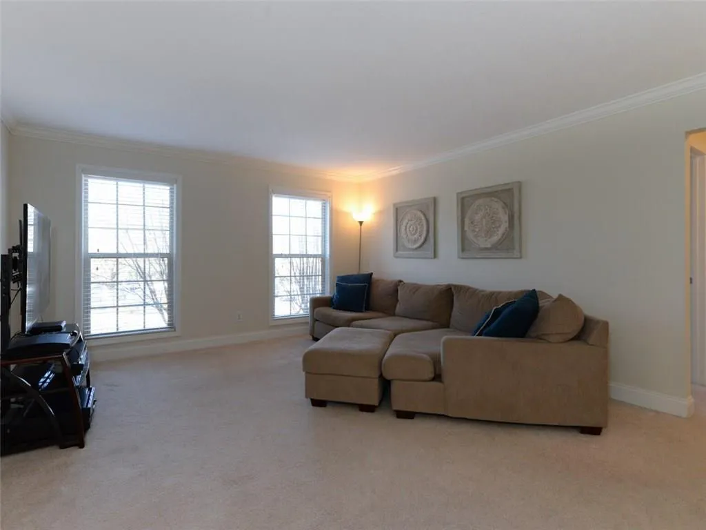 750 Dalrymple Road Unit L1, Atlanta, Georgia 30328, 2 Bedrooms Bedrooms, ,2 BathroomsBathrooms,Residential,Sold,750 Dalrymple Road Unit L1,5962781