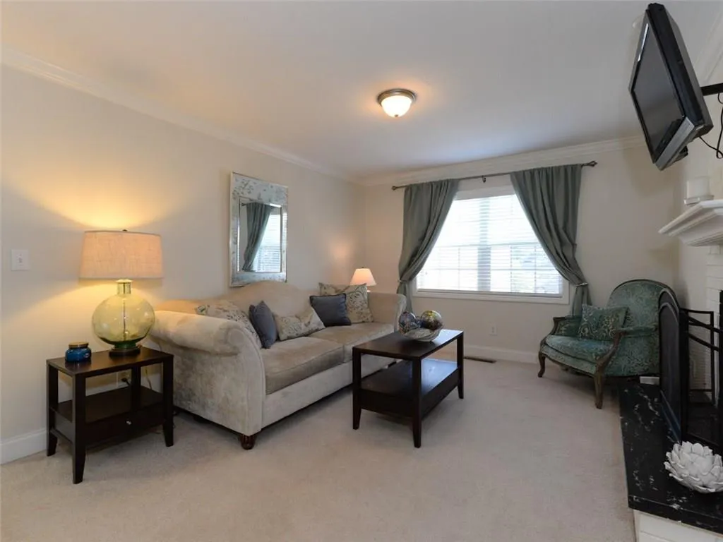 750 Dalrymple Road Unit L1, Atlanta, Georgia 30328, 2 Bedrooms Bedrooms, ,2 BathroomsBathrooms,Residential,Sold,750 Dalrymple Road Unit L1,5962781