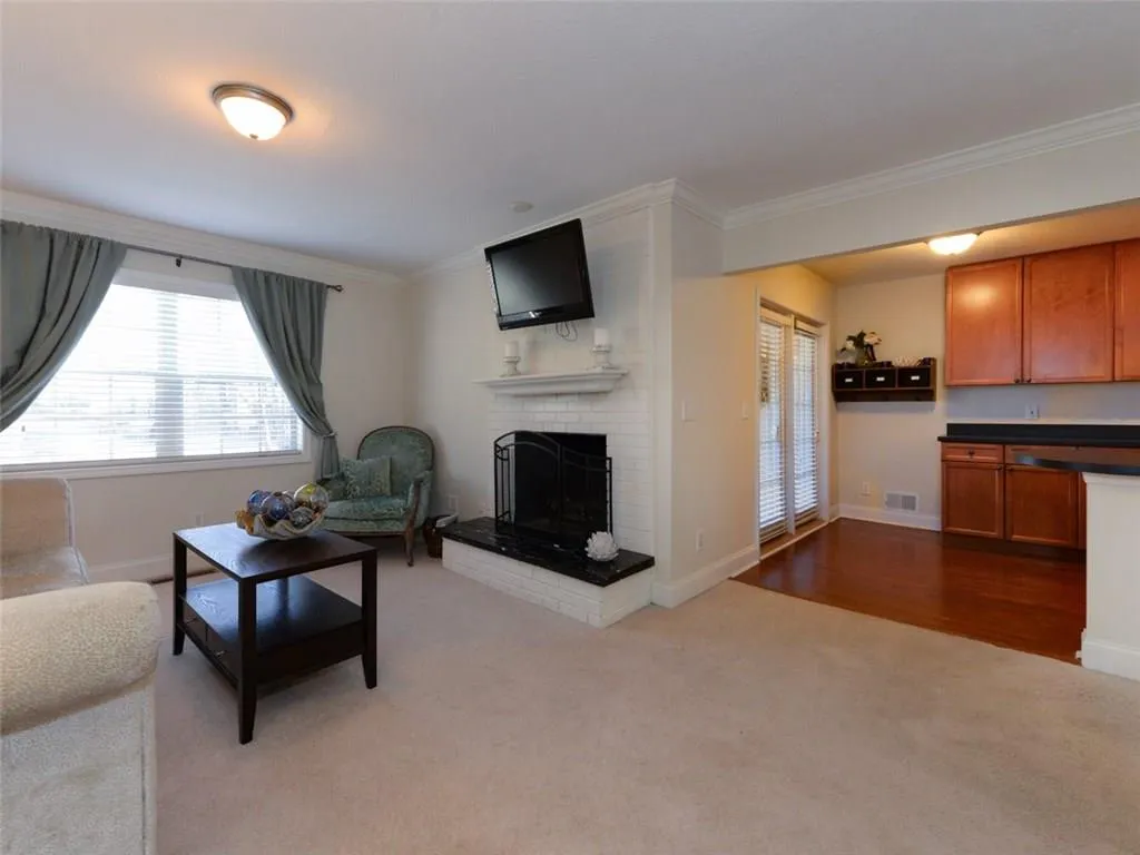 750 Dalrymple Road Unit L1, Atlanta, Georgia 30328, 2 Bedrooms Bedrooms, ,2 BathroomsBathrooms,Residential,Sold,750 Dalrymple Road Unit L1,5962781
