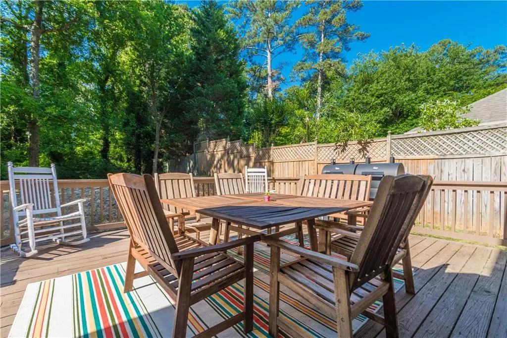 1285 Victor Road Ne, Brookhaven, Georgia 30324, 4 Bedrooms Bedrooms, ,4 BathroomsBathrooms,Residential,Sold,1285 Victor Road Ne,5848996