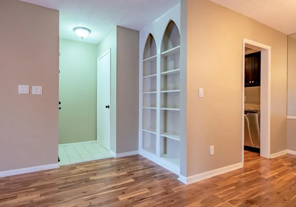 6851 Roswell Road Unit N9, Sandy Springs, Georgia 30328, 2 Bedrooms Bedrooms, ,1 BathroomBathrooms,Residential,Sold,6851 Roswell Road Unit N9,6623051