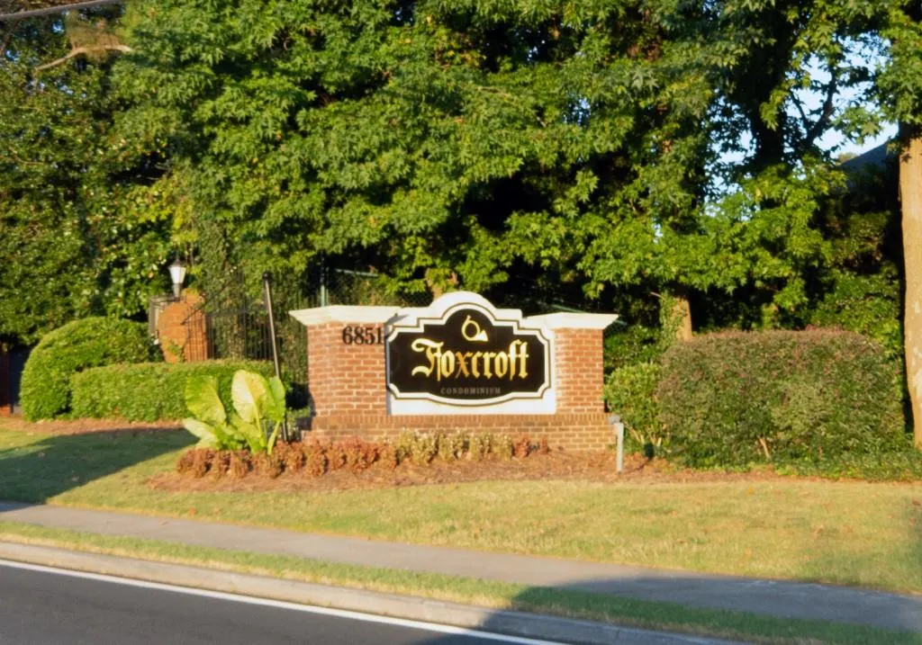 6851 Roswell Road Unit N9, Sandy Springs, Georgia 30328, 2 Bedrooms Bedrooms, ,1 BathroomBathrooms,Residential,Sold,6851 Roswell Road Unit N9,6623051