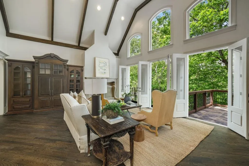 95 Grogans Landing, Atlanta, Georgia 30350, 7 Bedrooms Bedrooms, ,6 BathroomsBathrooms,Residential,Sold,95 Grogans Landing,7579644