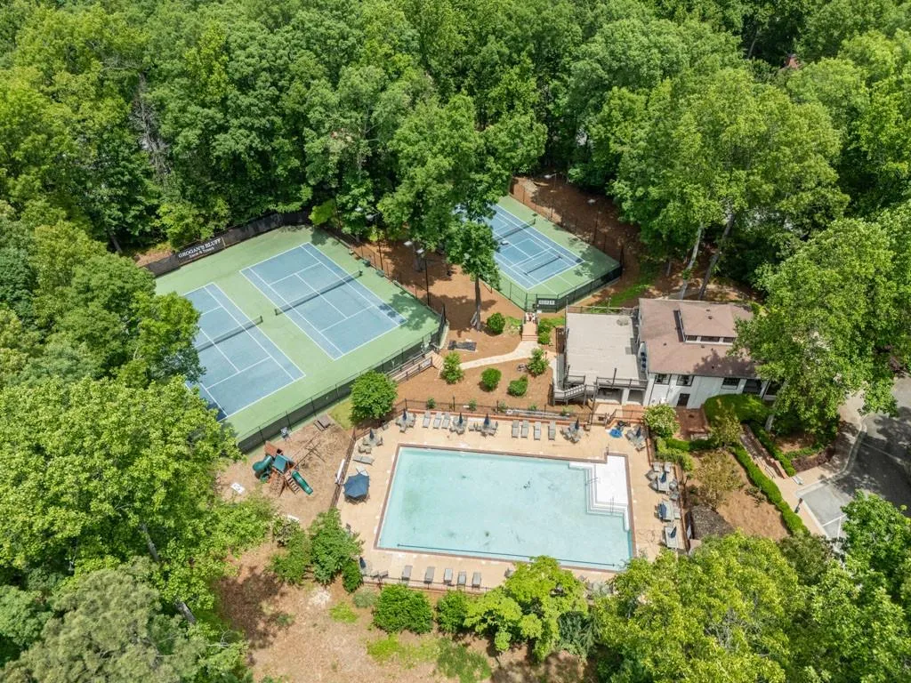 95 Grogans Landing, Atlanta, Georgia 30350, 7 Bedrooms Bedrooms, ,6 BathroomsBathrooms,Residential,Sold,95 Grogans Landing,7579644