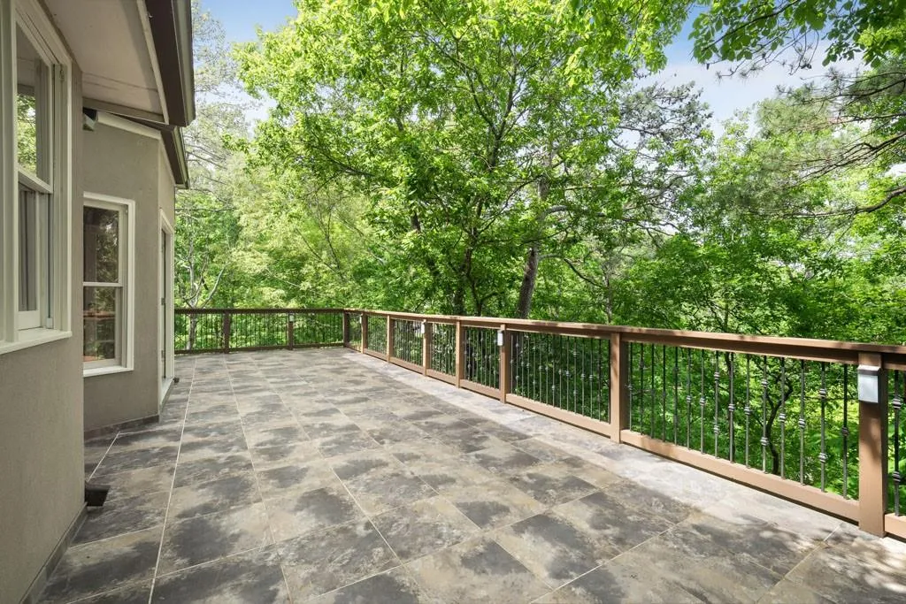 95 Grogans Landing, Atlanta, Georgia 30350, 7 Bedrooms Bedrooms, ,6 BathroomsBathrooms,Residential,Sold,95 Grogans Landing,7579644