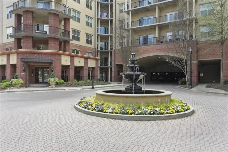 200 River Vista Drive Unit 313, Atlanta, Georgia 30339, 2 Bedrooms Bedrooms, ,2 BathroomsBathrooms,Residential,Sold,200 River Vista Drive Unit 313,7063756