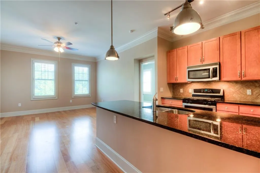 3621 Vinings Slope Se Unit 1530, Atlanta, Georgia 30339, 2 Bedrooms Bedrooms, ,2 BathroomsBathrooms,Residential,For Sale,3621 Vinings Slope Se Unit 1530,7639756