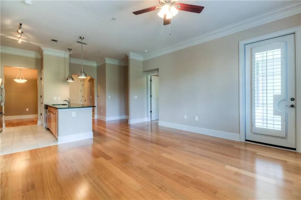 3621 Vinings Slope Se Unit 1530, Atlanta, Georgia 30339, 2 Bedrooms Bedrooms, ,2 BathroomsBathrooms,Residential,For Sale,3621 Vinings Slope Se Unit 1530,7639756