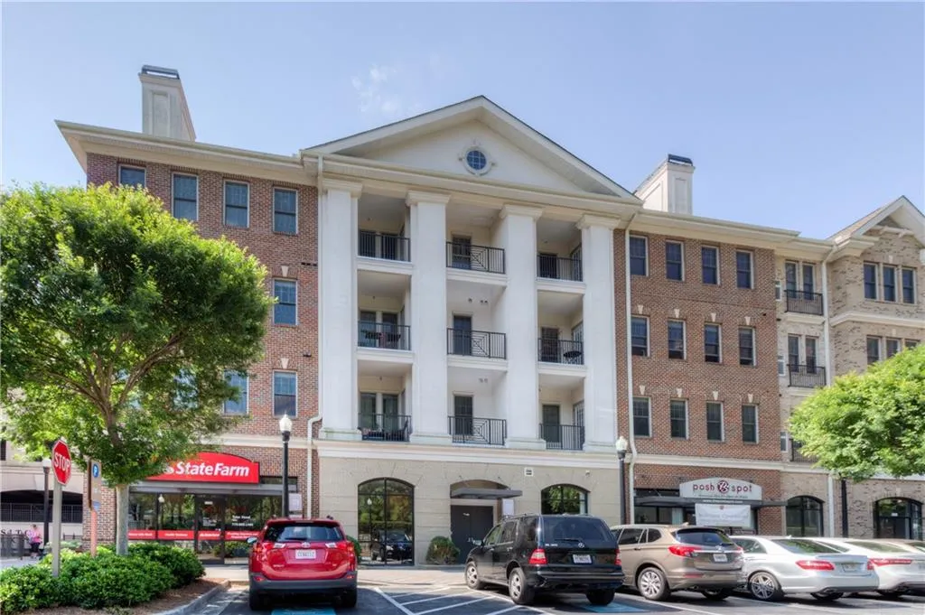 3621 Vinings Slope Se Unit 1530, Atlanta, Georgia 30339, 2 Bedrooms Bedrooms, ,2 BathroomsBathrooms,Residential,For Sale,3621 Vinings Slope Se Unit 1530,7639756