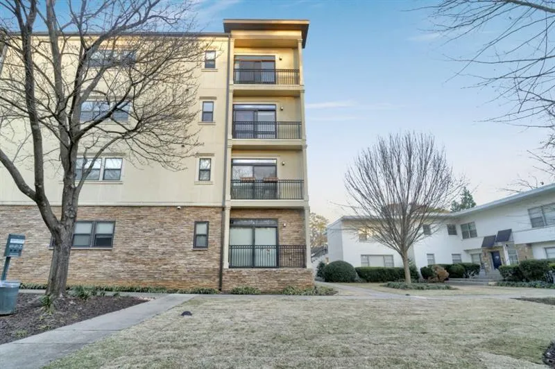 2230 Cheshire Bridge Road Unit 412, Atlanta, Georgia 30324, 2 Bedrooms Bedrooms, ,2 BathroomsBathrooms,Residential,For Sale,2230 Cheshire Bridge Road Unit 412,7666026