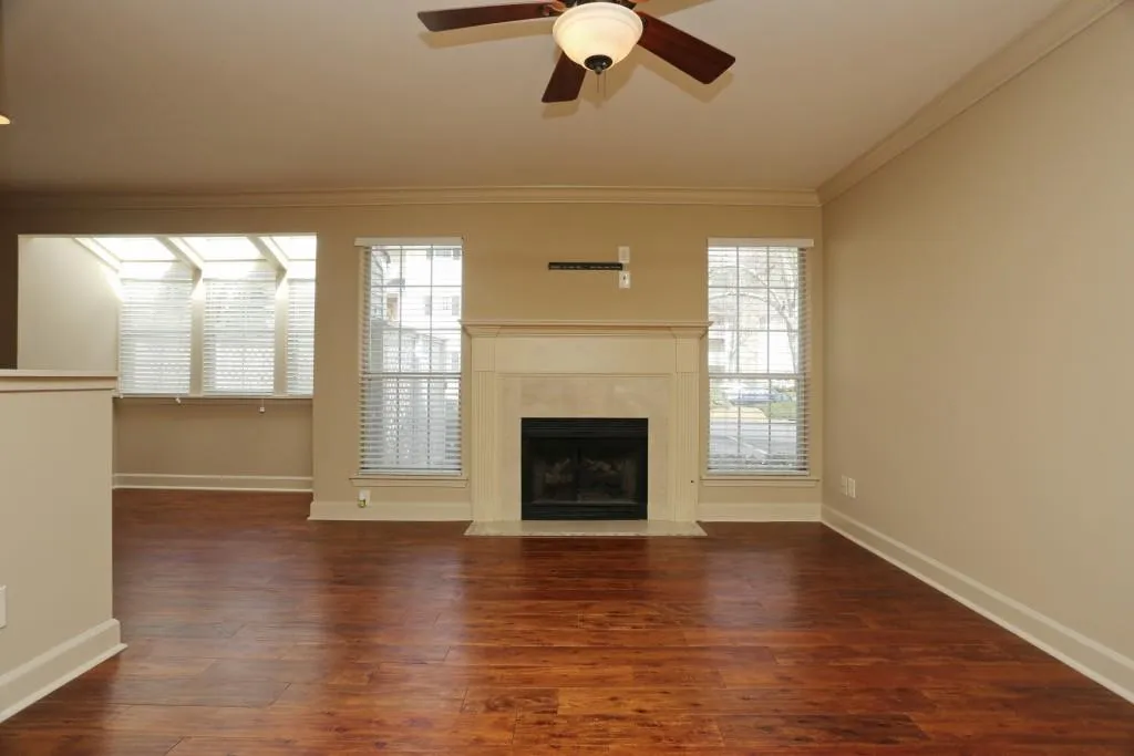 6802 Glenridge Drive Unit G, Sandy Springs, Georgia 30328, 1 Bedroom Bedrooms, ,1 BathroomBathrooms,Residential,Sold,6802 Glenridge Drive Unit G,5658856