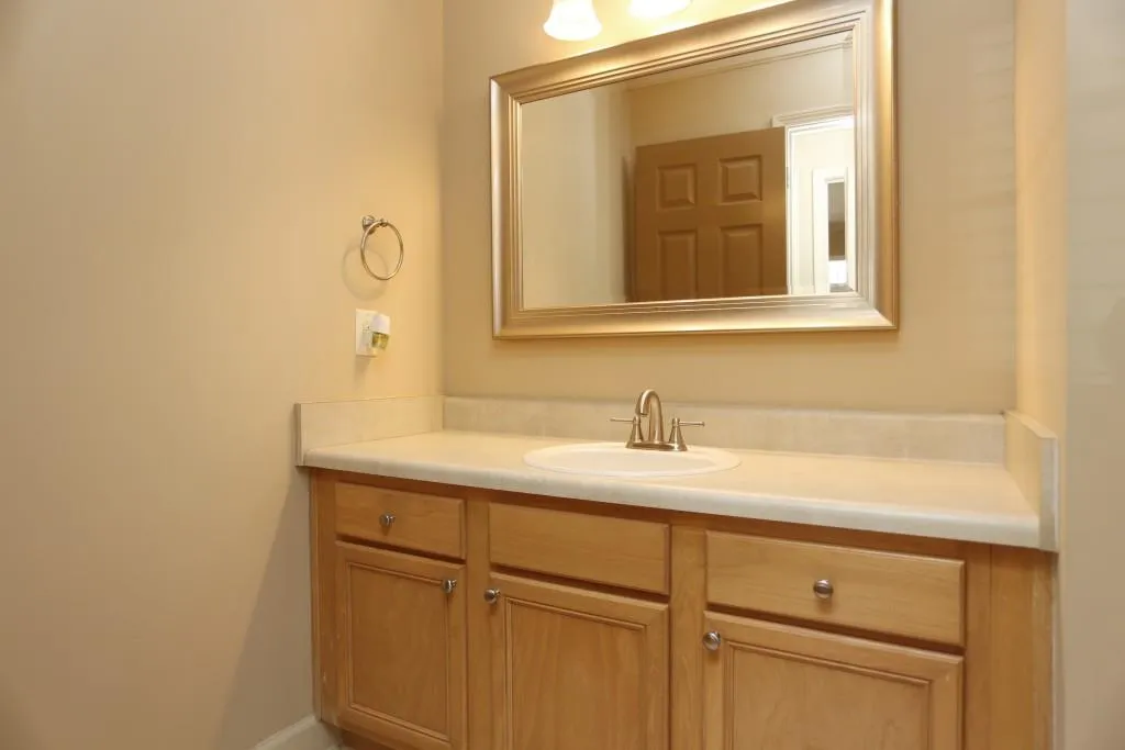 6802 Glenridge Drive Unit G, Sandy Springs, Georgia 30328, 1 Bedroom Bedrooms, ,1 BathroomBathrooms,Residential,Sold,6802 Glenridge Drive Unit G,5658856