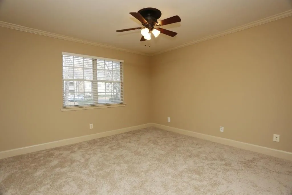 6802 Glenridge Drive Unit G, Sandy Springs, Georgia 30328, 1 Bedroom Bedrooms, ,1 BathroomBathrooms,Residential,Sold,6802 Glenridge Drive Unit G,5658856