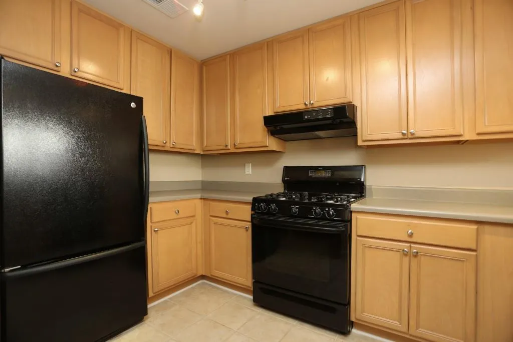 6802 Glenridge Drive Unit G, Sandy Springs, Georgia 30328, 1 Bedroom Bedrooms, ,1 BathroomBathrooms,Residential,Sold,6802 Glenridge Drive Unit G,5658856