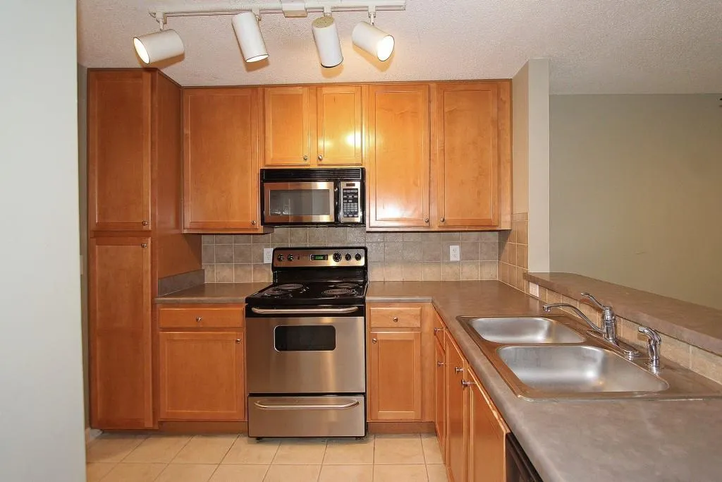 3650 Ashford Dunwoody Road Ne Unit 223, Brookhaven, Georgia 30319, 1 Bedroom Bedrooms, ,1 BathroomBathrooms,Residential,Sold,3650 Ashford Dunwoody Road Ne Unit 223,5894388