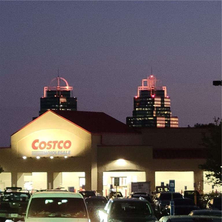 912 Garden Court, Sandy Springs, Georgia 30328, 2 Bedrooms Bedrooms, ,2 BathroomsBathrooms,Residential,Sold,912 Garden Court,7278644