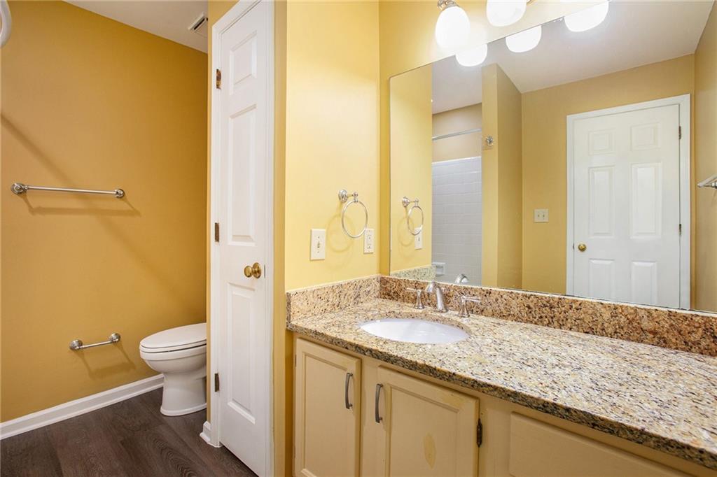 912 Garden Court, Sandy Springs, Georgia 30328, 2 Bedrooms Bedrooms, ,2 BathroomsBathrooms,Residential,Sold,912 Garden Court,7278644