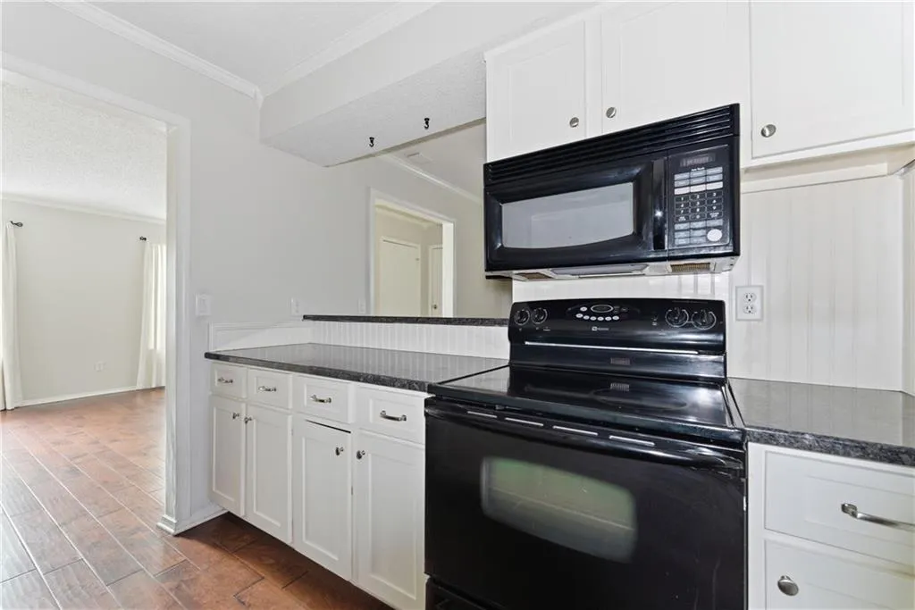 1414 Huntingdon Chase, Sandy Springs, Georgia 30350, 1 Bedroom Bedrooms, ,1 BathroomBathrooms,Residential,For Sale,1414 Huntingdon Chase,7734273