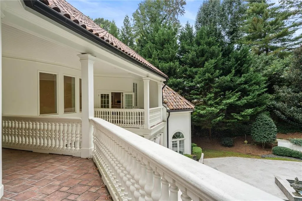 3401 Stillhouse Road Se, Atlanta, Georgia 30339, 4 Bedrooms Bedrooms, ,5 BathroomsBathrooms,Residential,For Sale,3401 Stillhouse Road Se,7599198