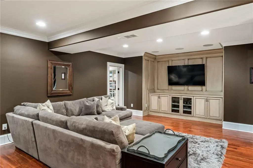 3401 Stillhouse Road Se, Atlanta, Georgia 30339, 4 Bedrooms Bedrooms, ,5 BathroomsBathrooms,Residential,For Sale,3401 Stillhouse Road Se,7599198