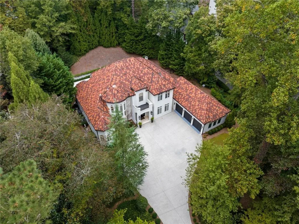 3401 Stillhouse Road Se, Atlanta, Georgia 30339, 4 Bedrooms Bedrooms, ,5 BathroomsBathrooms,Residential,For Sale,3401 Stillhouse Road Se,7599198