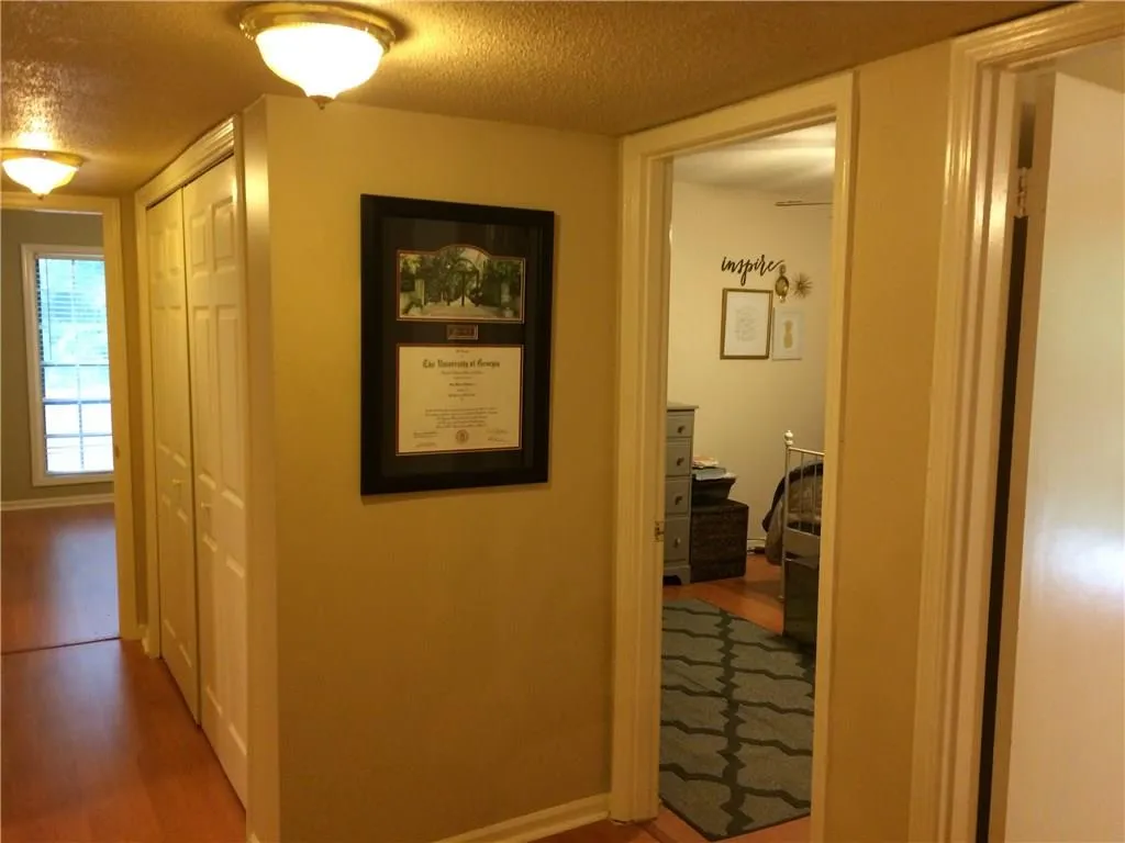 6851 Roswell Road Unit I-7, Sandy Springs, Georgia 30328, 3 Bedrooms Bedrooms, ,2 BathroomsBathrooms,Residential,Sold,6851 Roswell Road Unit I-7,5889513