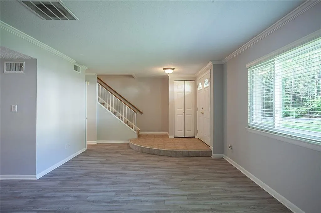 7130 Stonington Drive, Atlanta, Georgia 30328, 3 Bedrooms Bedrooms, ,2 BathroomsBathrooms,Residential,Sold,7130 Stonington Drive,6534376