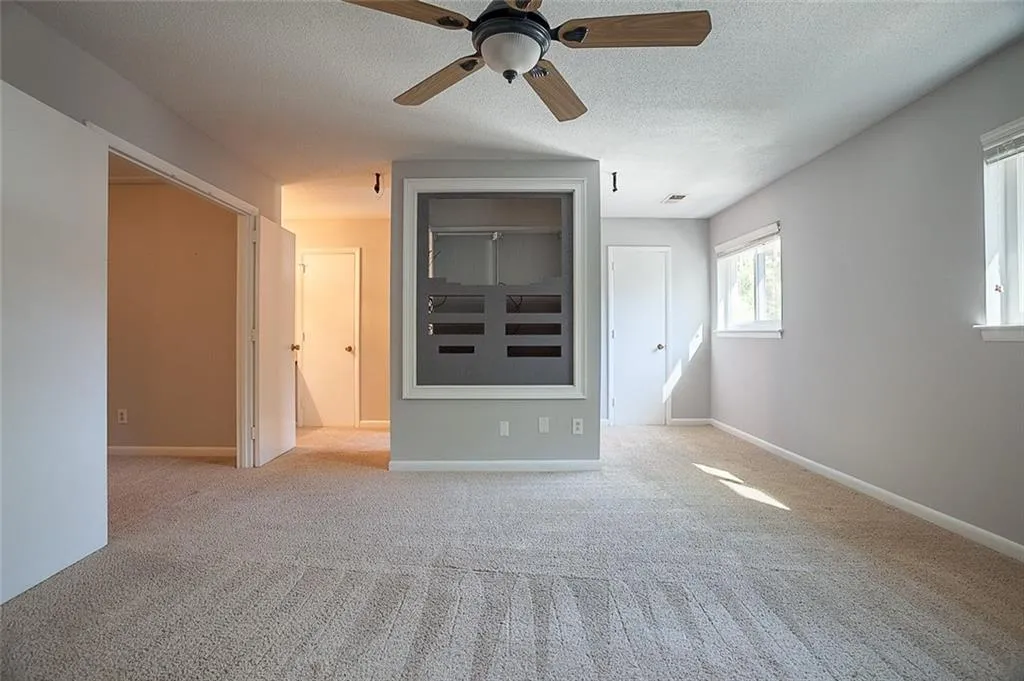 7130 Stonington Drive, Atlanta, Georgia 30328, 3 Bedrooms Bedrooms, ,2 BathroomsBathrooms,Residential,Sold,7130 Stonington Drive,6534376