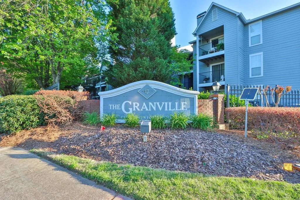 512 Granville Court, Sandy Springs, Georgia 30328, 1 Bedroom Bedrooms, ,1 BathroomBathrooms,Residential,Sold,512 Granville Court,7204264