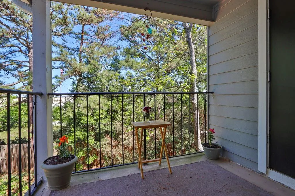 512 Granville Court, Sandy Springs, Georgia 30328, 1 Bedroom Bedrooms, ,1 BathroomBathrooms,Residential,Sold,512 Granville Court,7204264