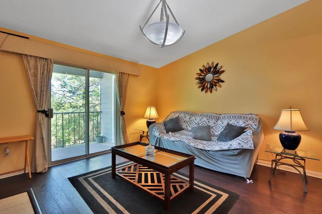 512 Granville Court, Sandy Springs, Georgia 30328, 1 Bedroom Bedrooms, ,1 BathroomBathrooms,Residential,Sold,512 Granville Court,7204264