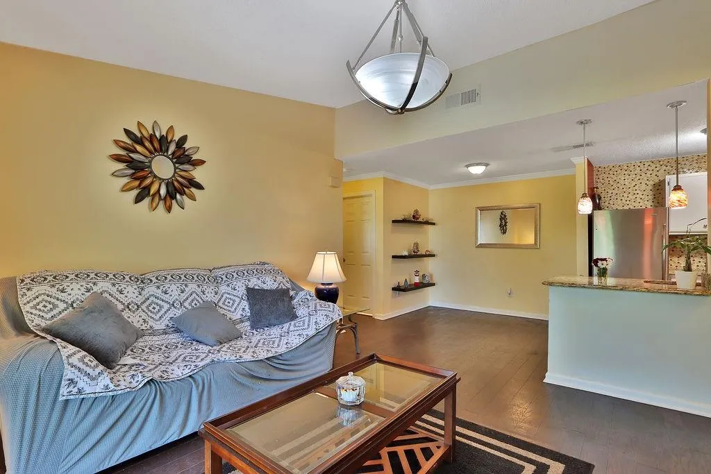 512 Granville Court, Sandy Springs, Georgia 30328, 1 Bedroom Bedrooms, ,1 BathroomBathrooms,Residential,Sold,512 Granville Court,7204264