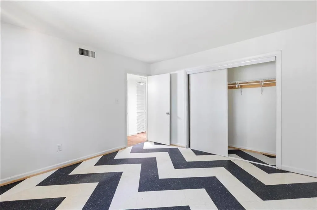 7 Cantey Place Nw, Atlanta, Georgia 30327, 2 Bedrooms Bedrooms, 0 ,2 BathroomsBathrooms,Residential,For Sale,7 Cantey Place Nw,7773036